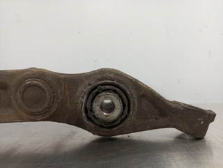 BRAZO SUSPENSION INFERIOR DELANTERO IZQUIERDO MER