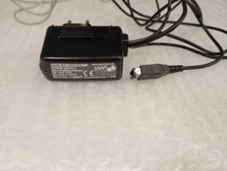Cargador Nintendo Game Boy Advance SP