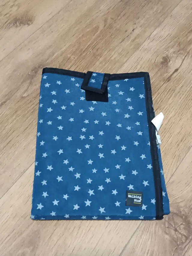 Cambiador portátil estrellas Walking Mum
