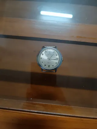 Reloj Orion Calendar
Se escuchan ofertas 