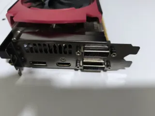 MSI R9 390 Gaming 8G  para reparar