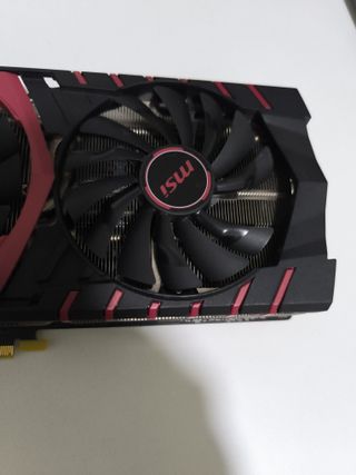 MSI R9 390 Gaming 8G  para reparar