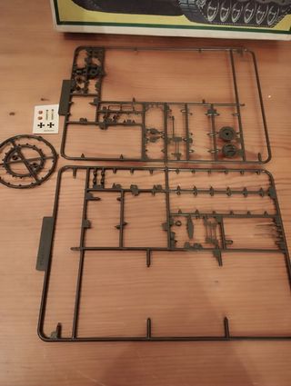 Maqueta Otaki Marder 1:48 Motorizada