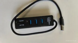Hub USB 3.0 con Lector de Tarjetas SD/MicroSD