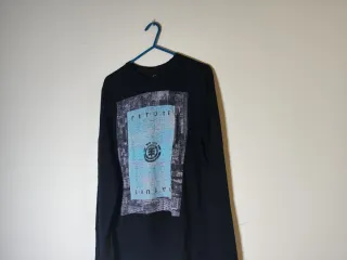 Camiseta Element Manga Larga Negra