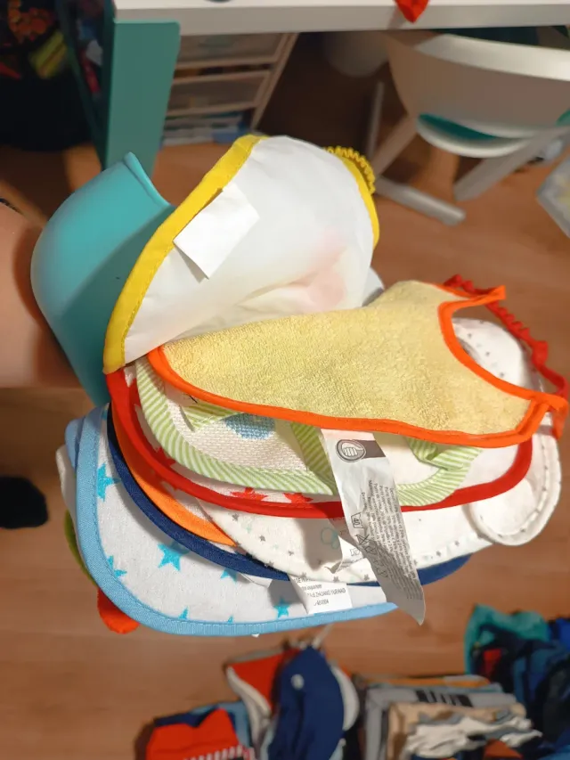 Lote de baberos para bebé