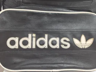 Bolso vintage Adidas negro
