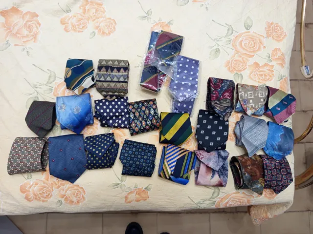 23 cravatte uomo