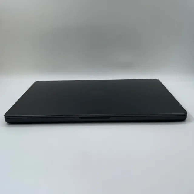 MacBook Pro M3 PRO 18GB 1TB