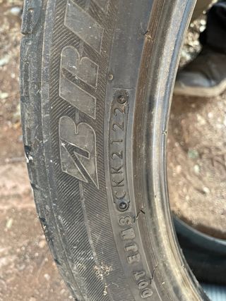 Neumáticos 235/45R20 100W