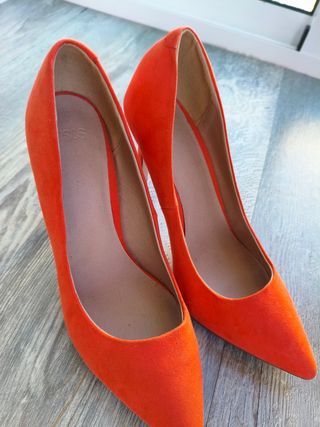 Zapatos de tacón Zara y ASOS