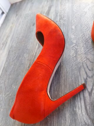 Zapatos de tacón Zara y ASOS
