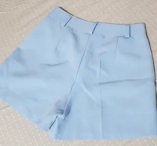 Pantalones cortos azules