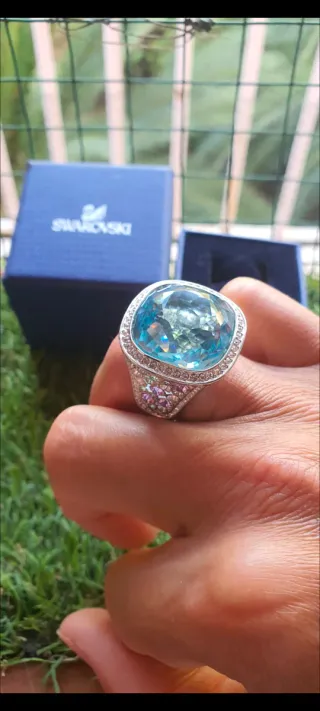 Anillo Swarovski Azul y Rosa