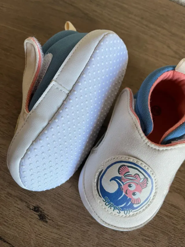 Zapatos de bebé Disney Pixar