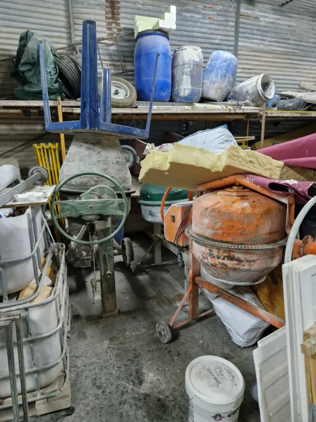 Materiales de construcción varios