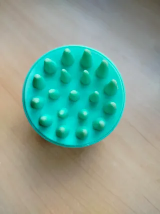 Masajeador capilar / Scalp massager
