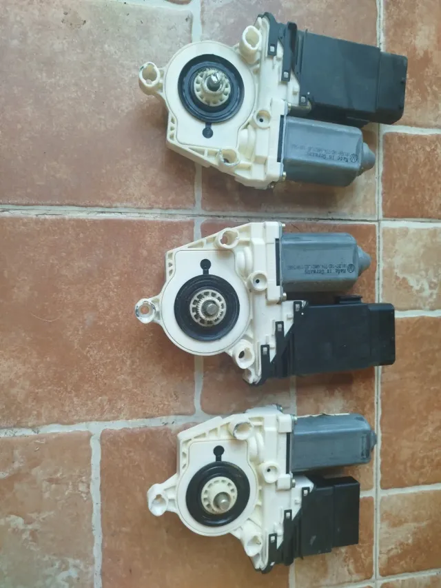 Motor elevalunas Seat León mk1