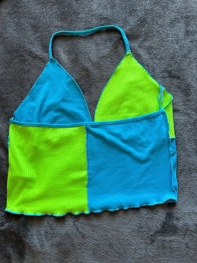 Top haltero patchwork verde y azul