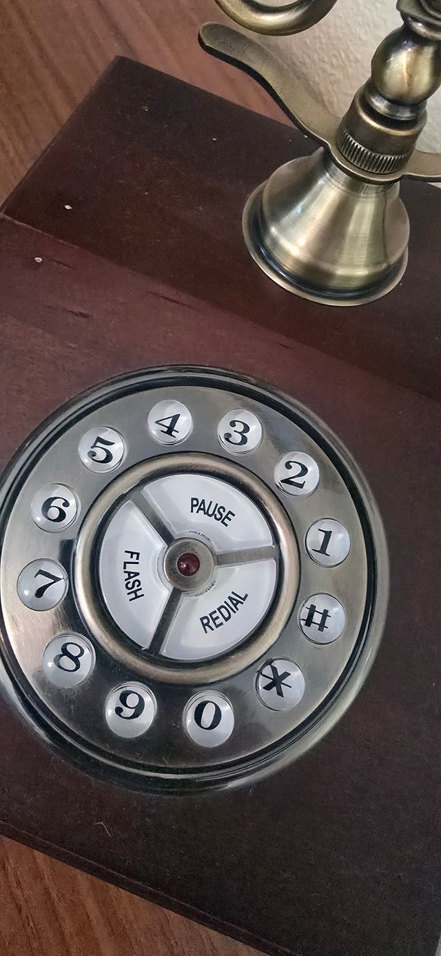 Teléfono fijo imitación vintage estilo antiguo