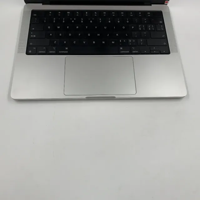 MacBook Pro M2 16GB RAM 512GB SSD