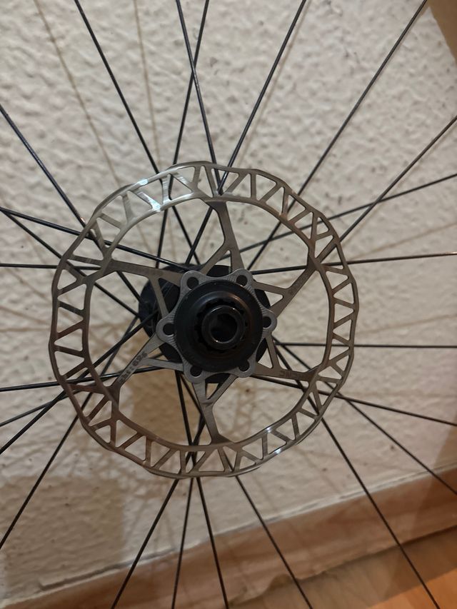 Ruedas DT Swiss Gravel aluminio