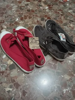 2 Pares Zapatillas Victoria Talla 40