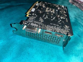 Tarjeta Gráfica PNY GTX 1650 4GB (Sin caja)