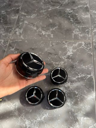 Tapas de rueda elevadas Mercedes-Benz logo