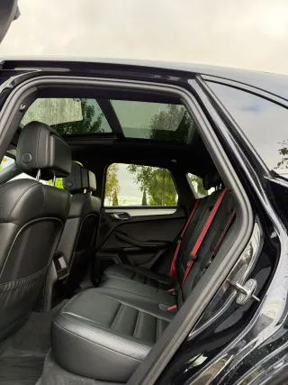 Porsche Macan GTS pack black edition