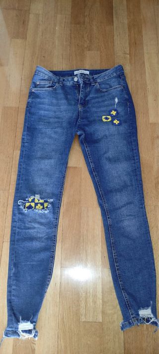 Vaqueros mujer M/38 con parches florales