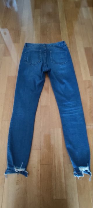 Vaqueros mujer M/38 con parches florales