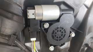 ELEVALUNAS DELANTERO IZQUIERDO MAZDA 3 BERLINA (B