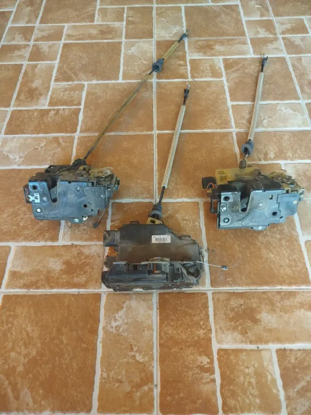 Cerraduras Seat León MK1