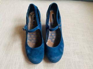 Zapatos Salvador Bachiller Azul + par regalo 