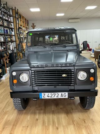 Land Rover Santana 2500DL