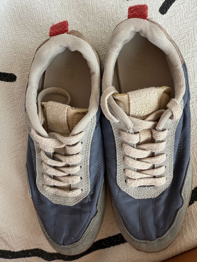 Zapatillas para niño Zara kids, talla 35, muy cómo