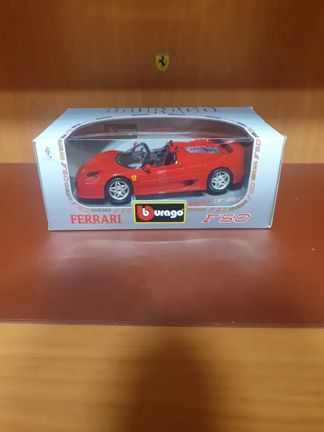 Ferrari F50 Bburago  scala da 1/18