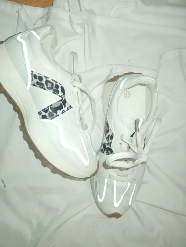 Zapatillas deportivas chica