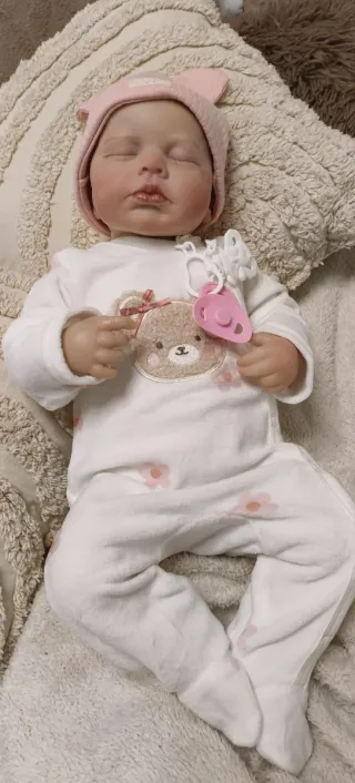 Bebé Reborn Hecho a Mano