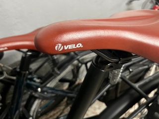 Sillín de bicicleta VELO marrón