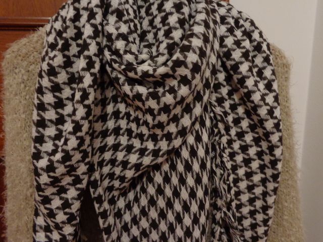 Bufanda Beige y Negra