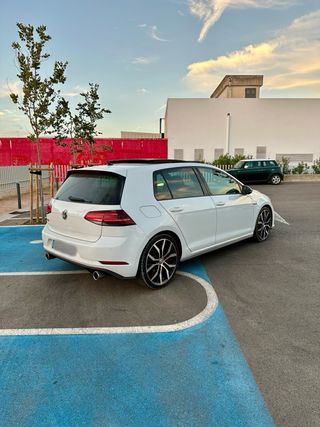 🚘 Golf 7.5 GTI 245cv Performance