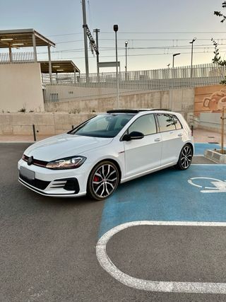 🚘 Golf 7.5 GTI 245cv Performance