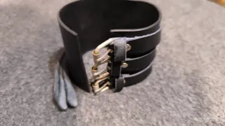 Muñequera de Cuero Negra