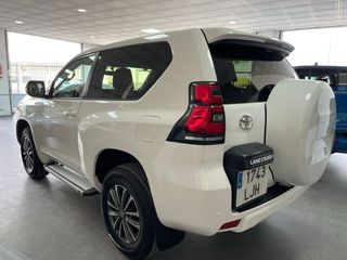 Toyota Land Cruiser 2021