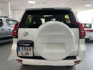Toyota Land Cruiser 2021