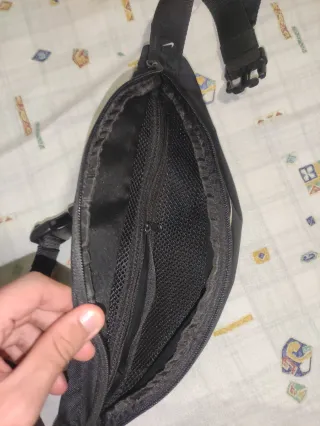 Riñonera Nike Negra