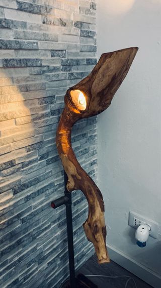 Lampada in ulivo