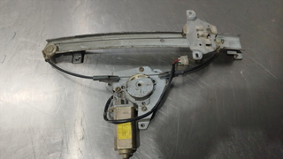 ELEVALUNAS DELANTERO DERECHO MITSUBISHI LANCER BE